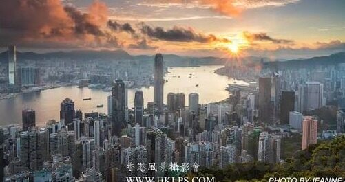 足球直播屋比分-足球直播屋比分，一场跨越时空的激情盛宴与数据狂欢